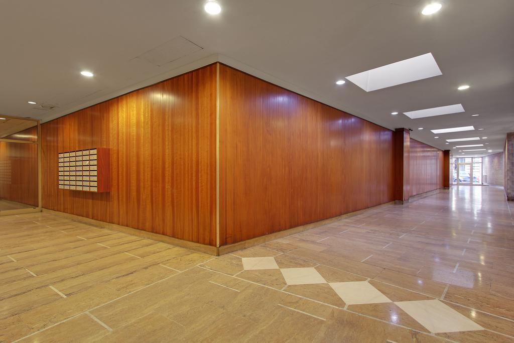 פריז Pick A Flat'S Apartment In Eiffel Tower- Boulevard De Grenelle מראה חיצוני תמונה